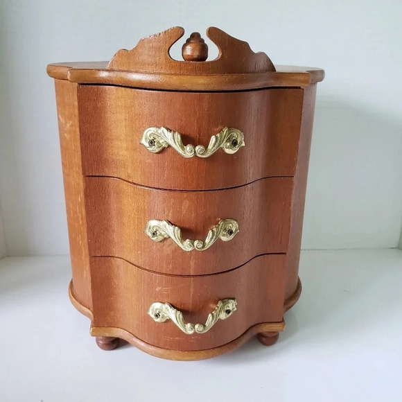 Vintage Schmid Bros Inc Musical Wooden  Jewelry Chest,Tune No.201 Love Story. - Picture 1 of 13